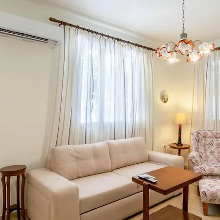 公寓 Contessa Elli Residences *