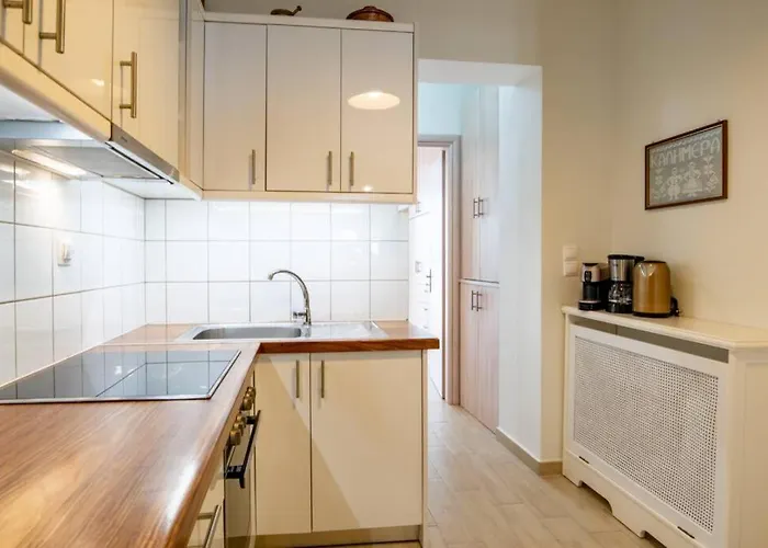 Contessa Elli Residences